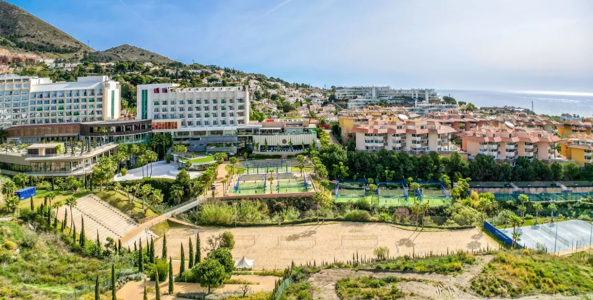 Sale of penthouse in Higueron 43