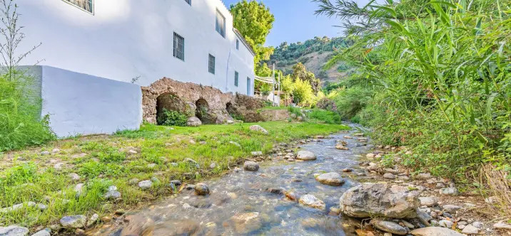 Sale of finca - cortijo in Coín 2