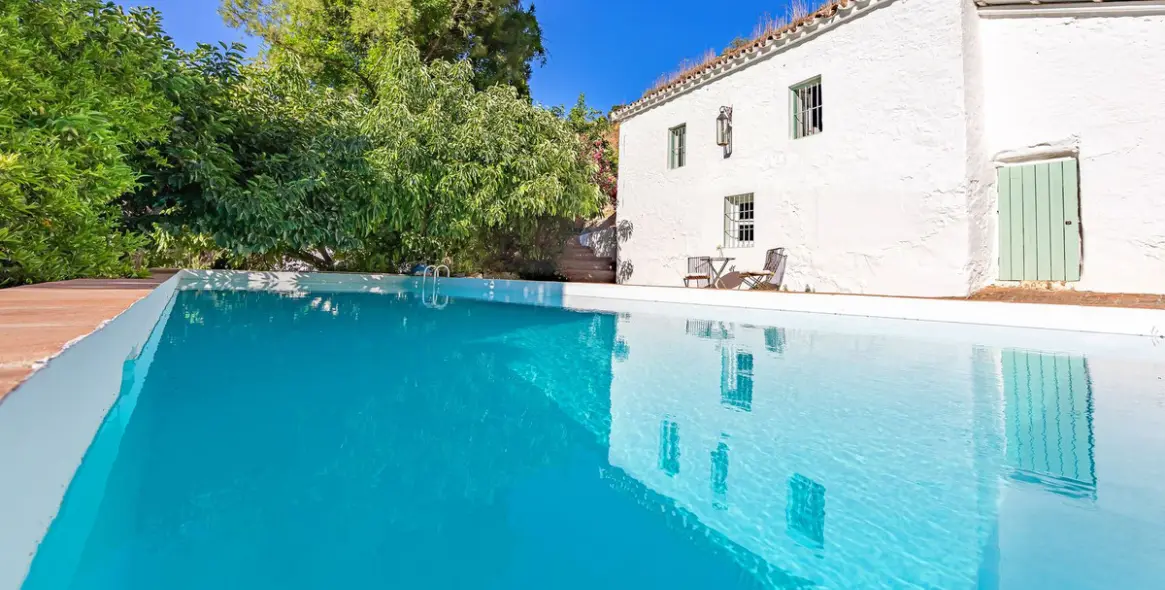 Sale of finca - cortijo in Coín 4