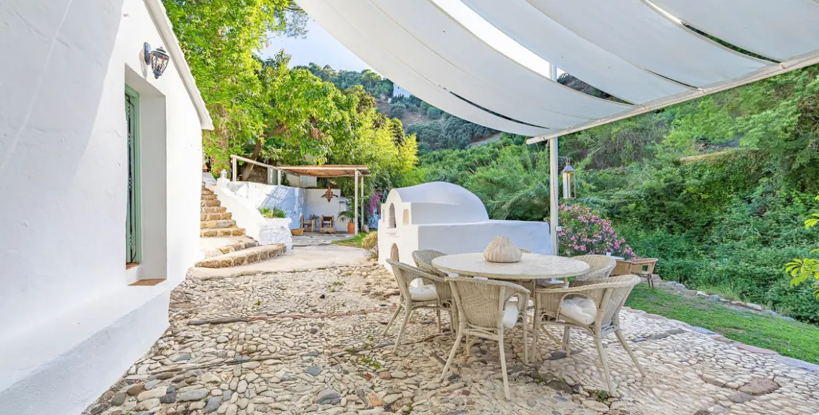 Sale of finca - cortijo in Coín 19