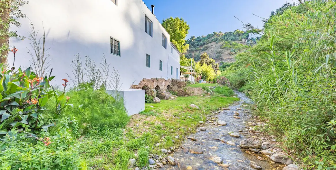 Продажа финки в Coín 27