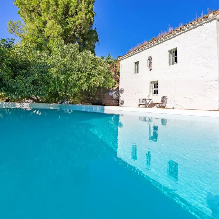 Venta de finca - cortijo en Coín