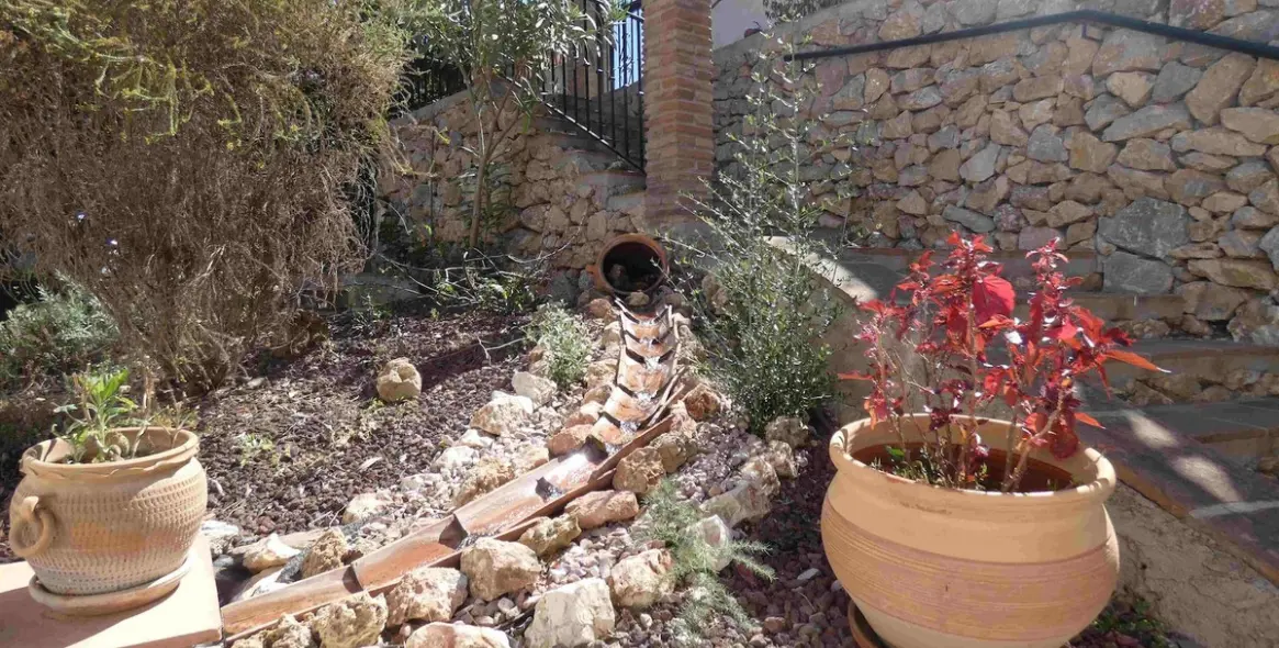 Продажа  отдельно стоящей виллы в Nerja 16