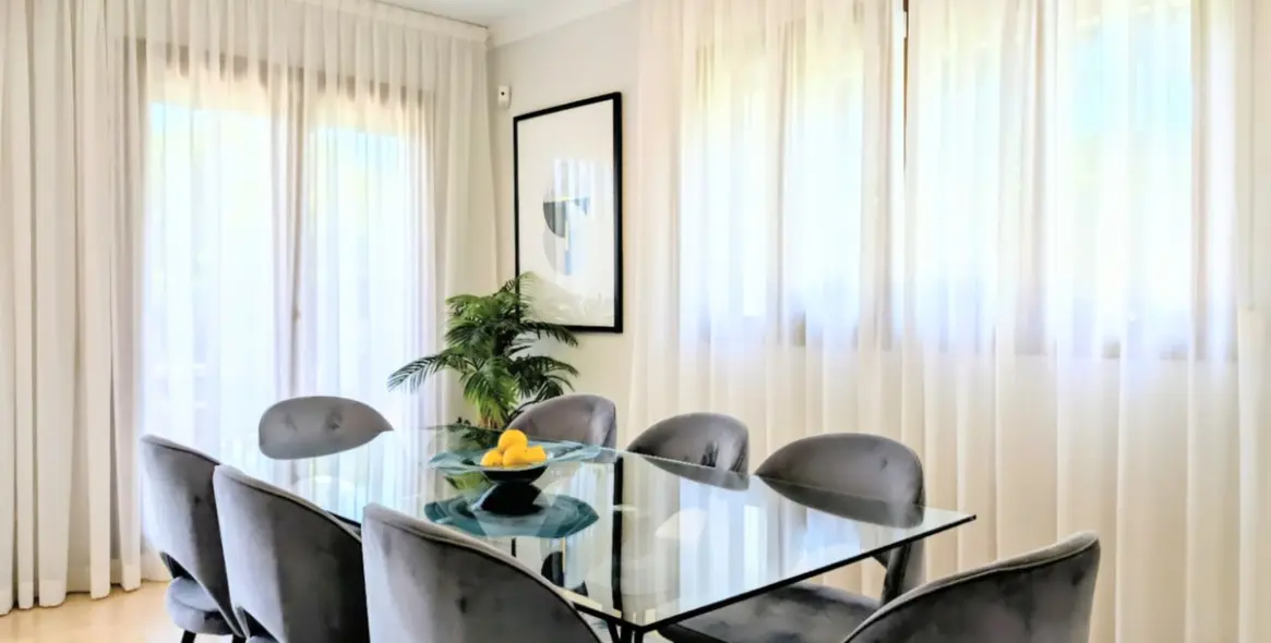 Продажа дома на две семьи в El Paraiso 20