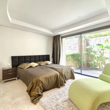 Sale of ground floor apartment in The Golden Mile