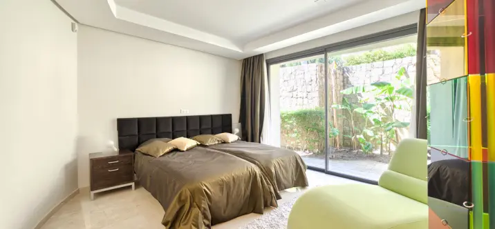 Sale of ground floor apartment in The Golden Mile 3