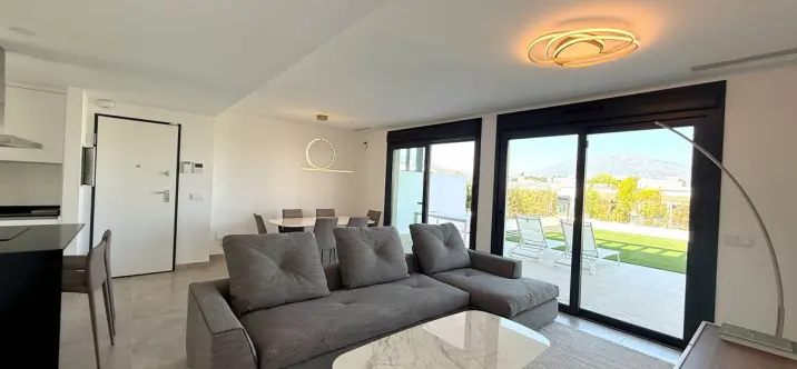 Long-term rent of ground floor apartment in Atalaya 3