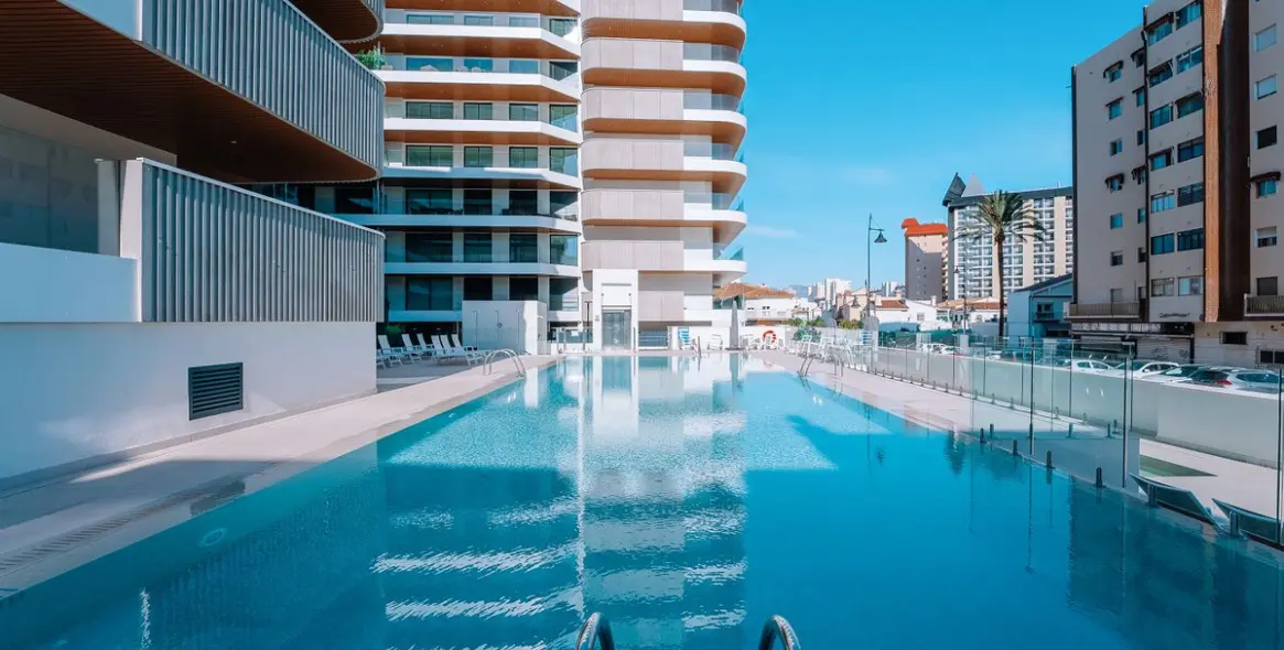 Продажа апартаментов на среднем этаже в Fuengirola 2