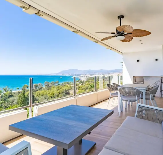 Продажа апартаментов на среднем этаже в Torre Real