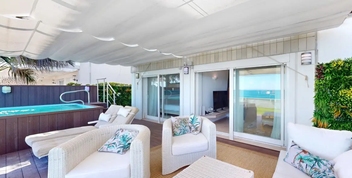 Sale of duplex in Estepona 10