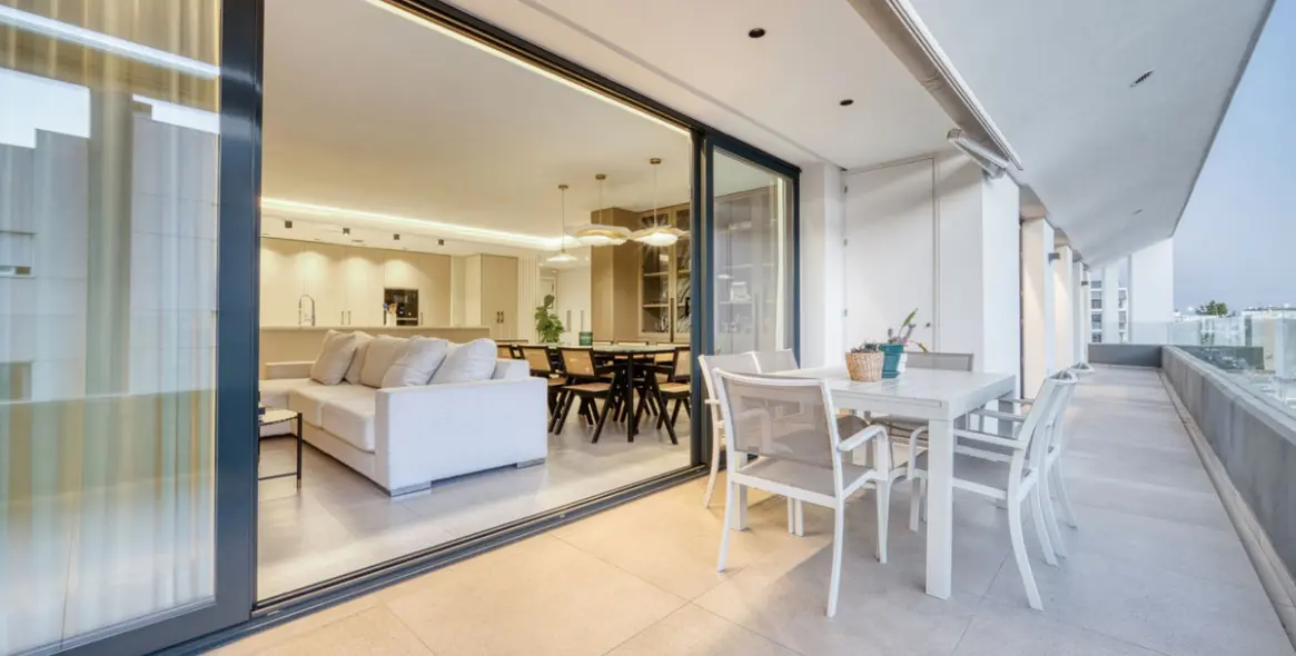 Продажа двухуровневого пентхауса в San Pedro de Alcántara 12