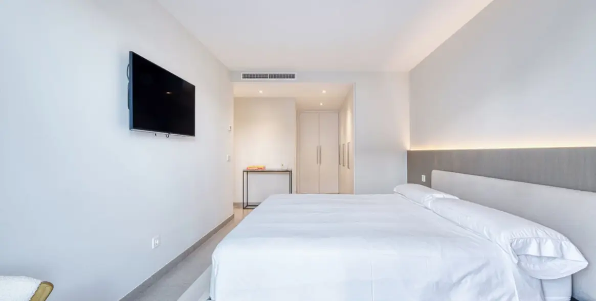 Продажа двухуровневого пентхауса в San Pedro de Alcántara 22