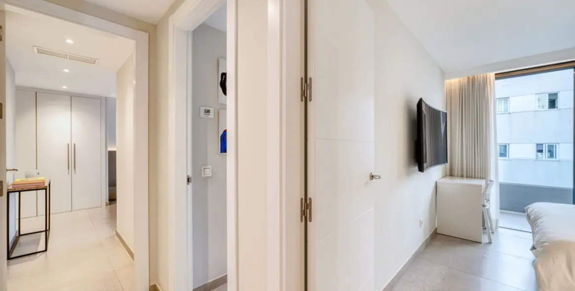 Продажа двухуровневого пентхауса в San Pedro de Alcántara 31