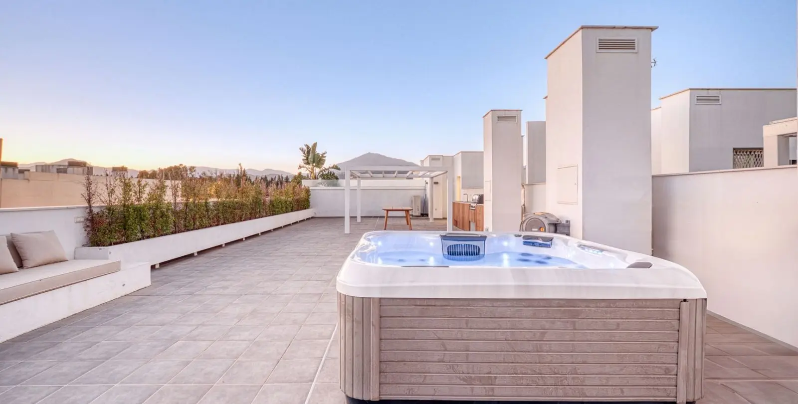 Продажа двухуровневого пентхауса в San Pedro de Alcántara 13