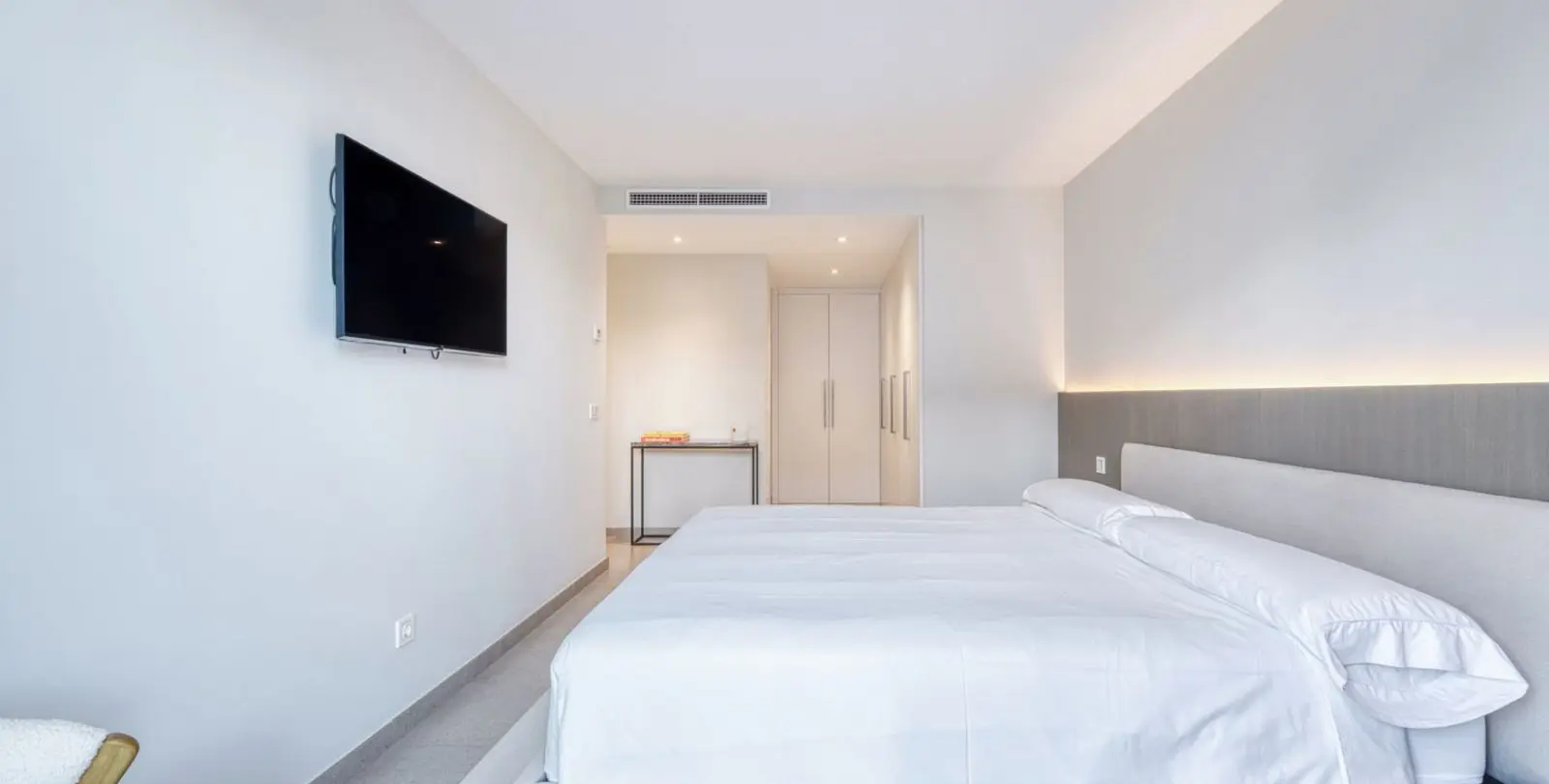 Продажа двухуровневого пентхауса в San Pedro de Alcántara 22