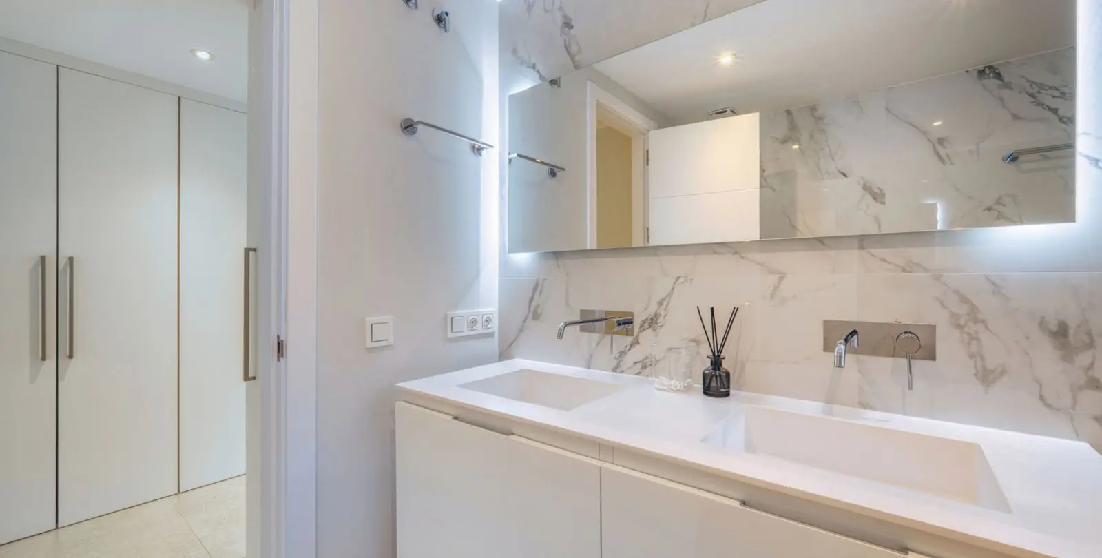 Продажа двухуровневого пентхауса в San Pedro de Alcántara 43