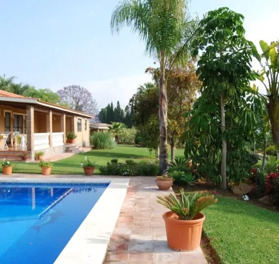 Sale of detached villa in Alhaurín de la Torre