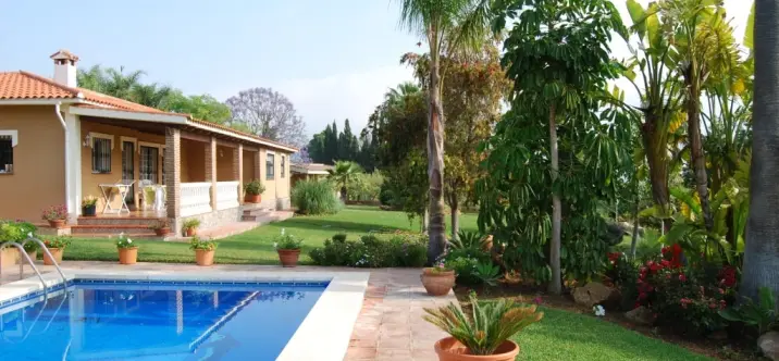 Sale of detached villa in Alhaurín de la Torre 0