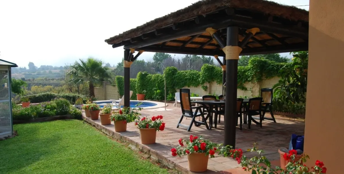 Sale of detached villa in Alhaurín de la Torre 3