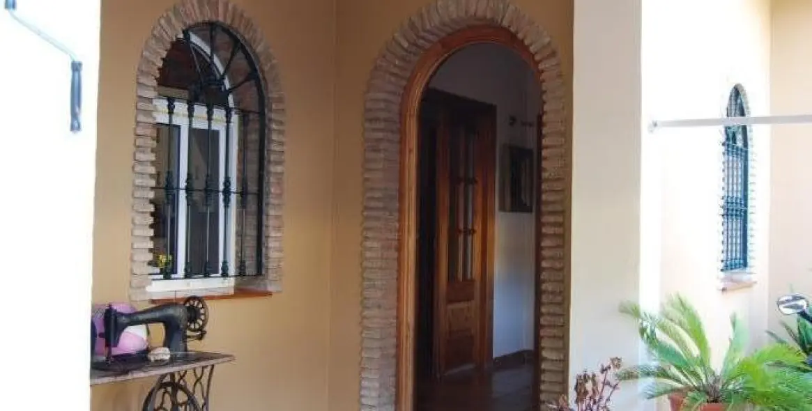 Sale of detached villa in Alhaurín de la Torre 4