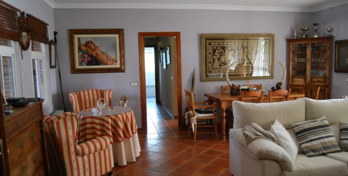 Sale of detached villa in Alhaurín de la Torre 6