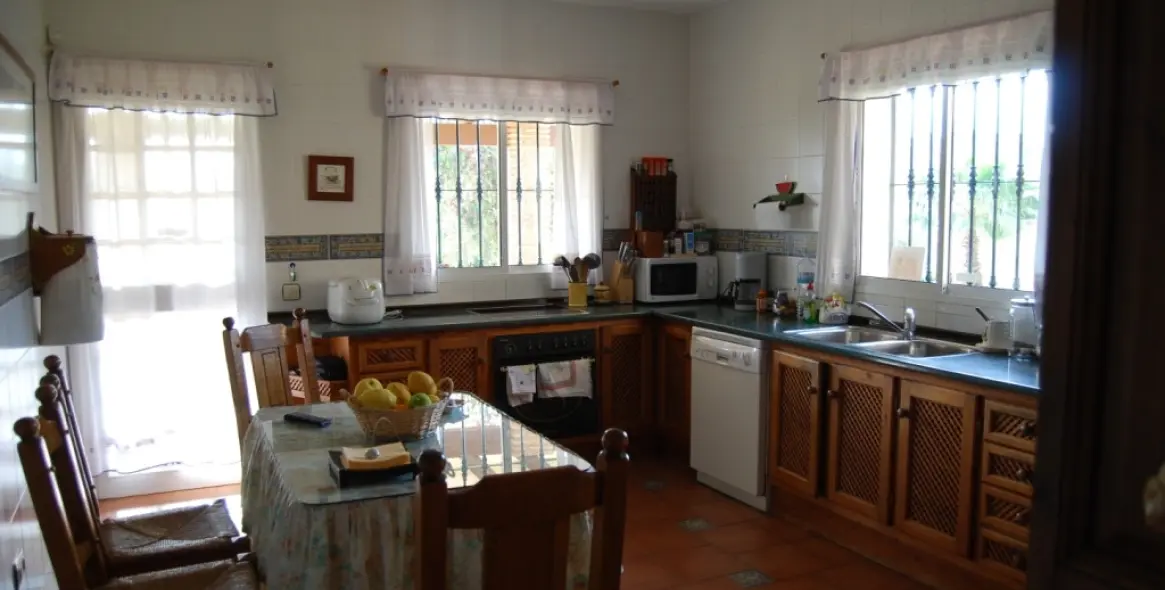 Sale of detached villa in Alhaurín de la Torre 9