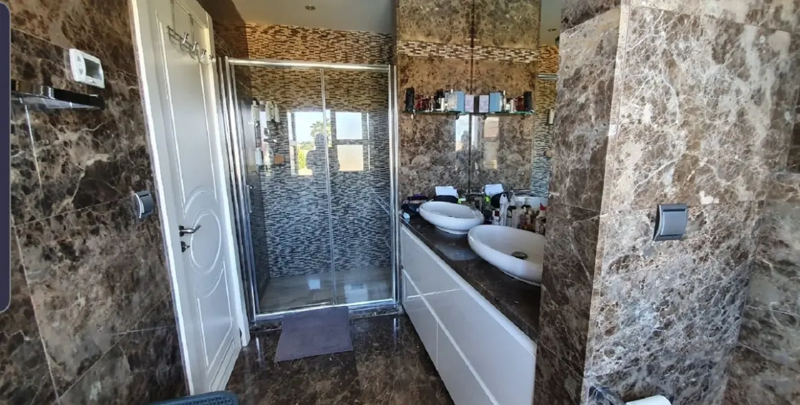 Sale of townhouse in San Pedro de Alcántara 12