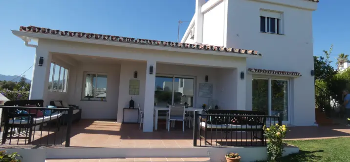 Oтдельно стоящая вилла R4237291 2