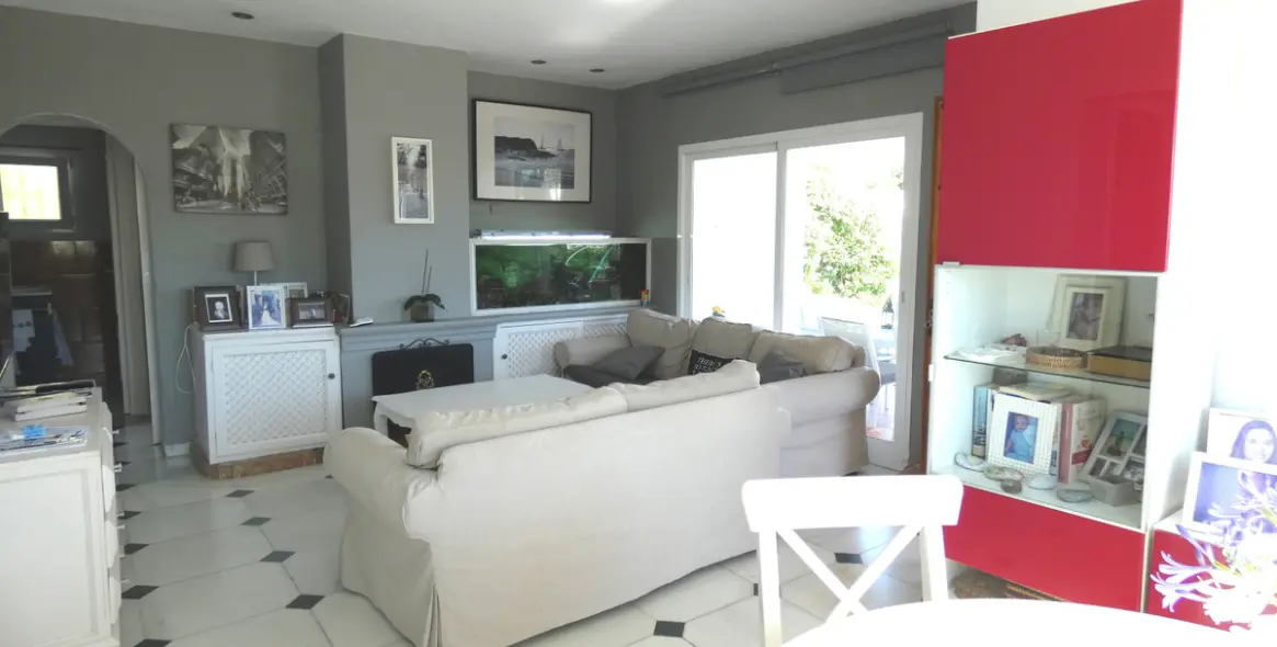 Продажа  отдельно стоящей виллы в San Pedro de Alcántara (район San Pedro de Alcántara) 8