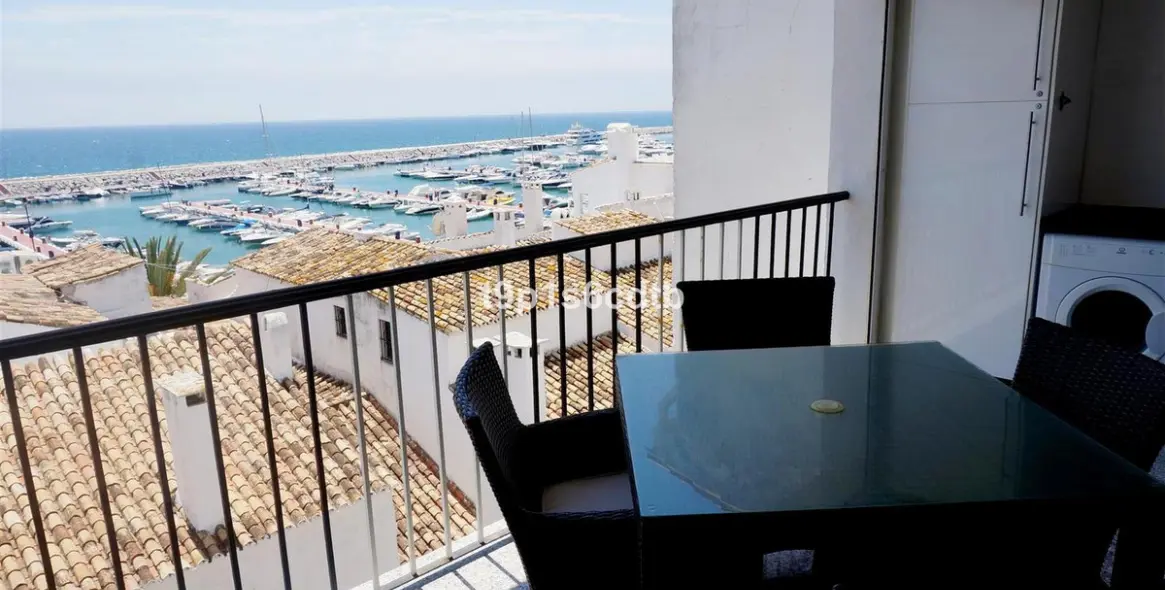 Долгосрочная аренда апартаментов на среднем этаже в Marbella (район Puerto Banús) 4