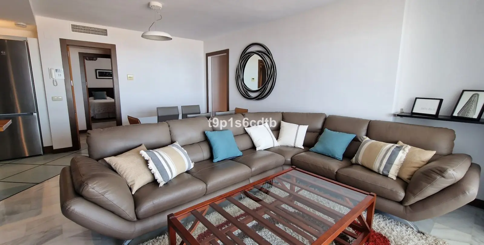 Long-term rent of middle floor apartment in Puerto Banús 4