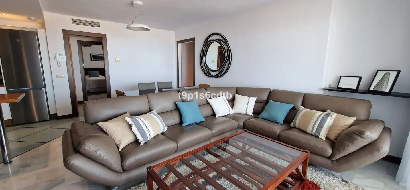 Long-term rent of middle floor apartment in Puerto Banús 3