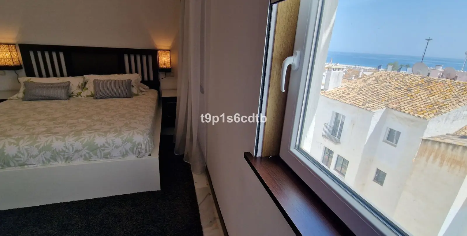 Long-term rent of middle floor apartment in Puerto Banús 13