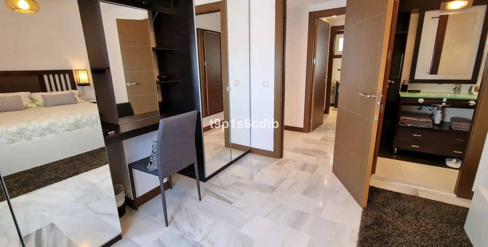 Long-term rent of middle floor apartment in Puerto Banús 19