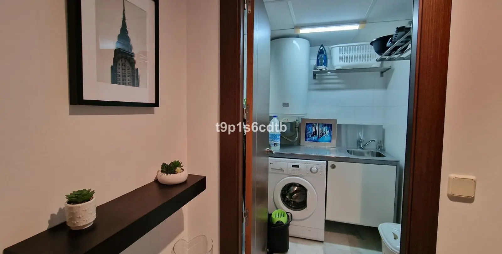 Long-term rent of middle floor apartment in Puerto Banús 33