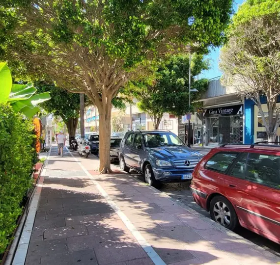 Venta de restaurante en Puerto Banús