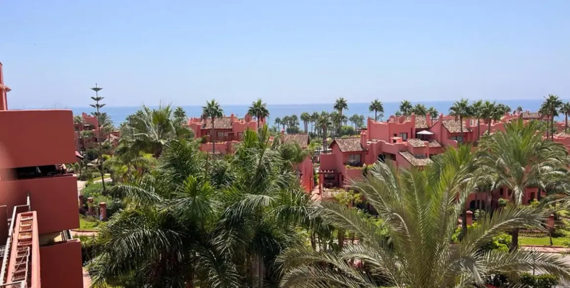 Venta de ático dúplex en New Golden Mile 26