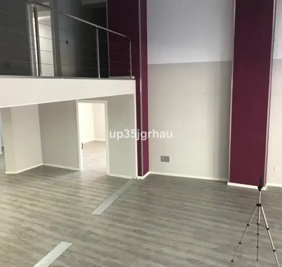 Venta de local comercial en Estepona
