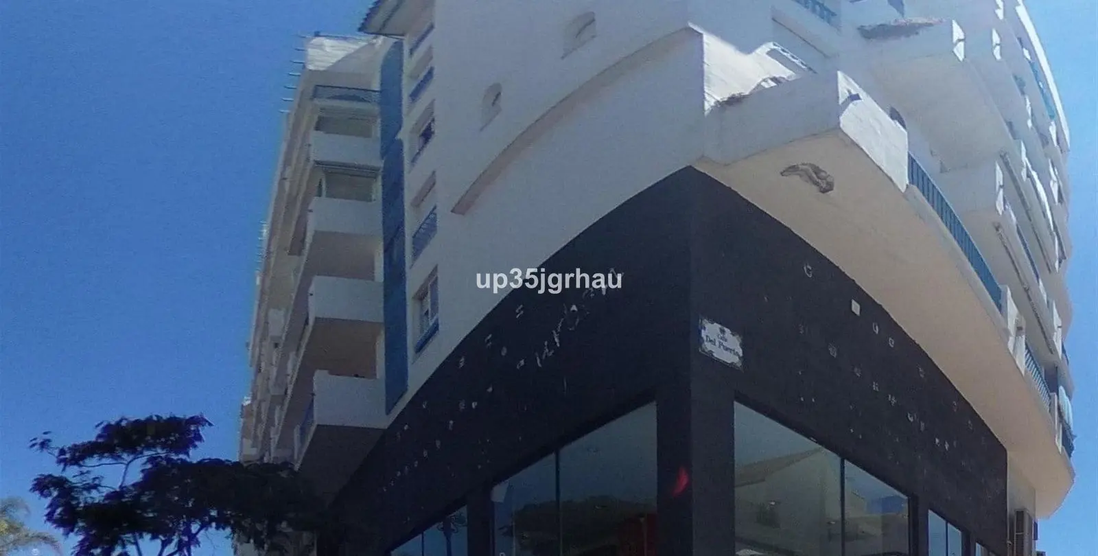 Sale of commercial premises in Estepona 19