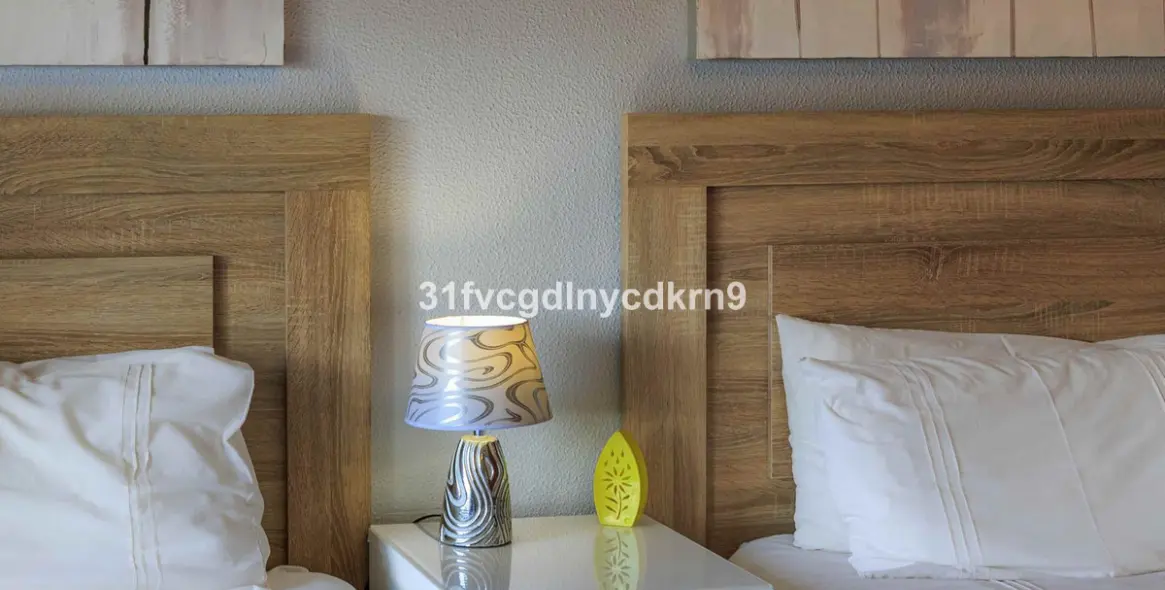 Sale of detached villa in Estepona 23