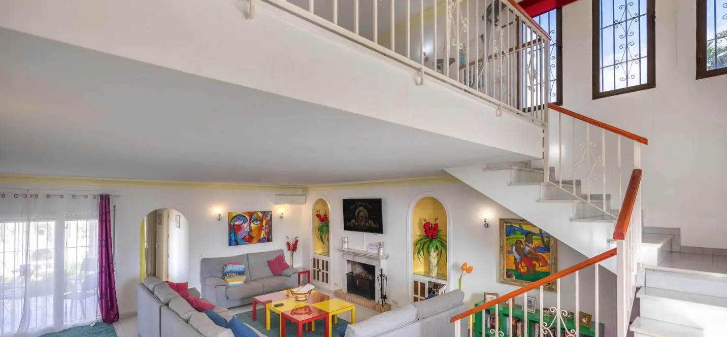 Venta de villa independiente en Estepona 1