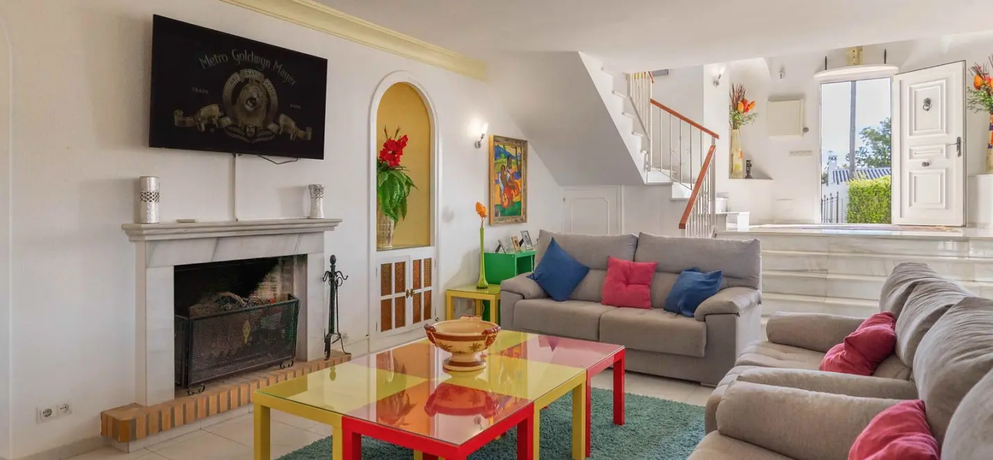 Venta de villa independiente en Estepona 2