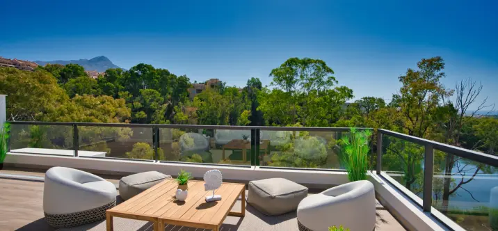 Продажа пентхауса в Nueva Andalucía 0