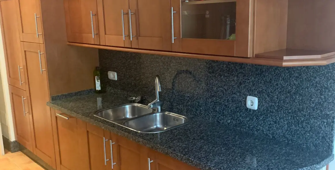 Продажа апартаментов на первом этаже в Bahía de Marbella 5