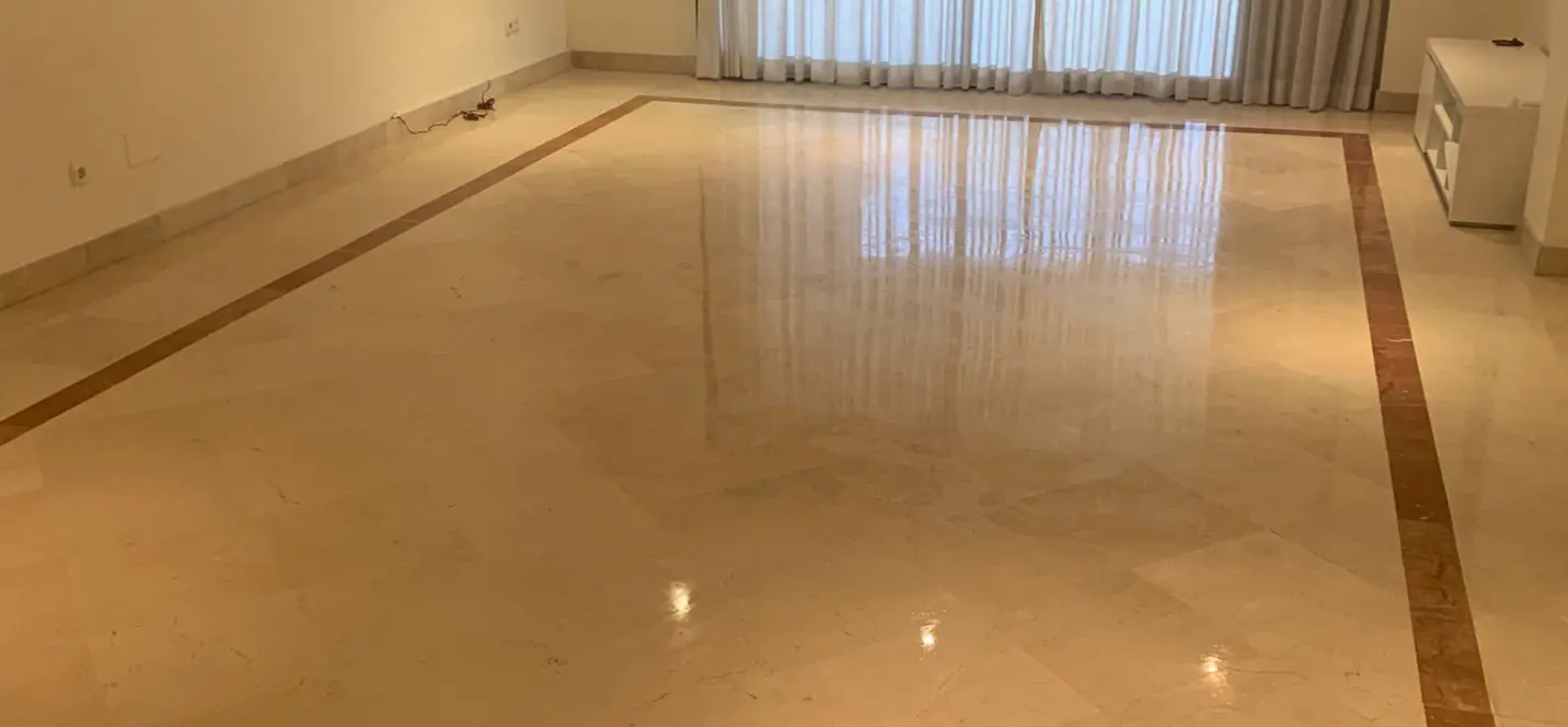 Sale of ground floor apartment in Bahía de Marbella 2