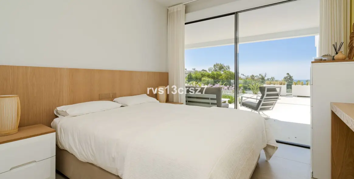 Venta de apartamento en planta media en Benahavís 21