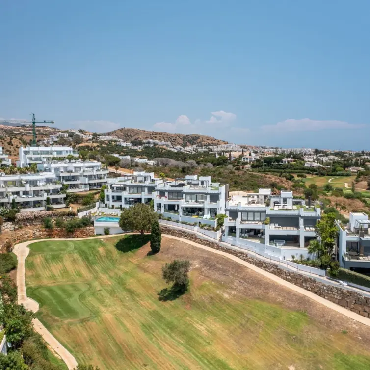 Sale of ground floor apartment in Cabopino