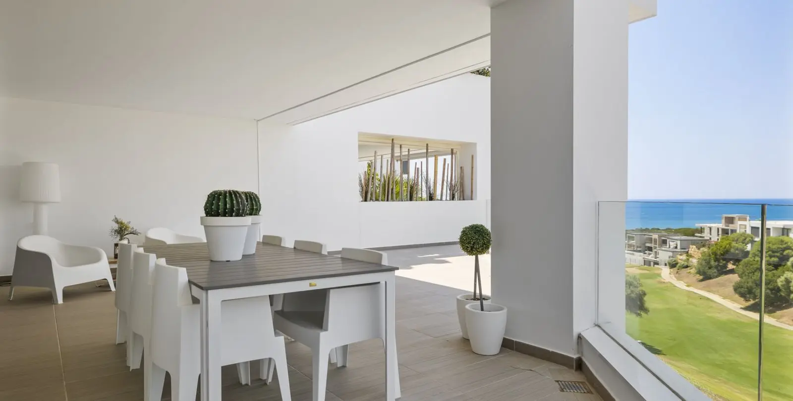 Sale of ground floor apartment in Cabopino 4
