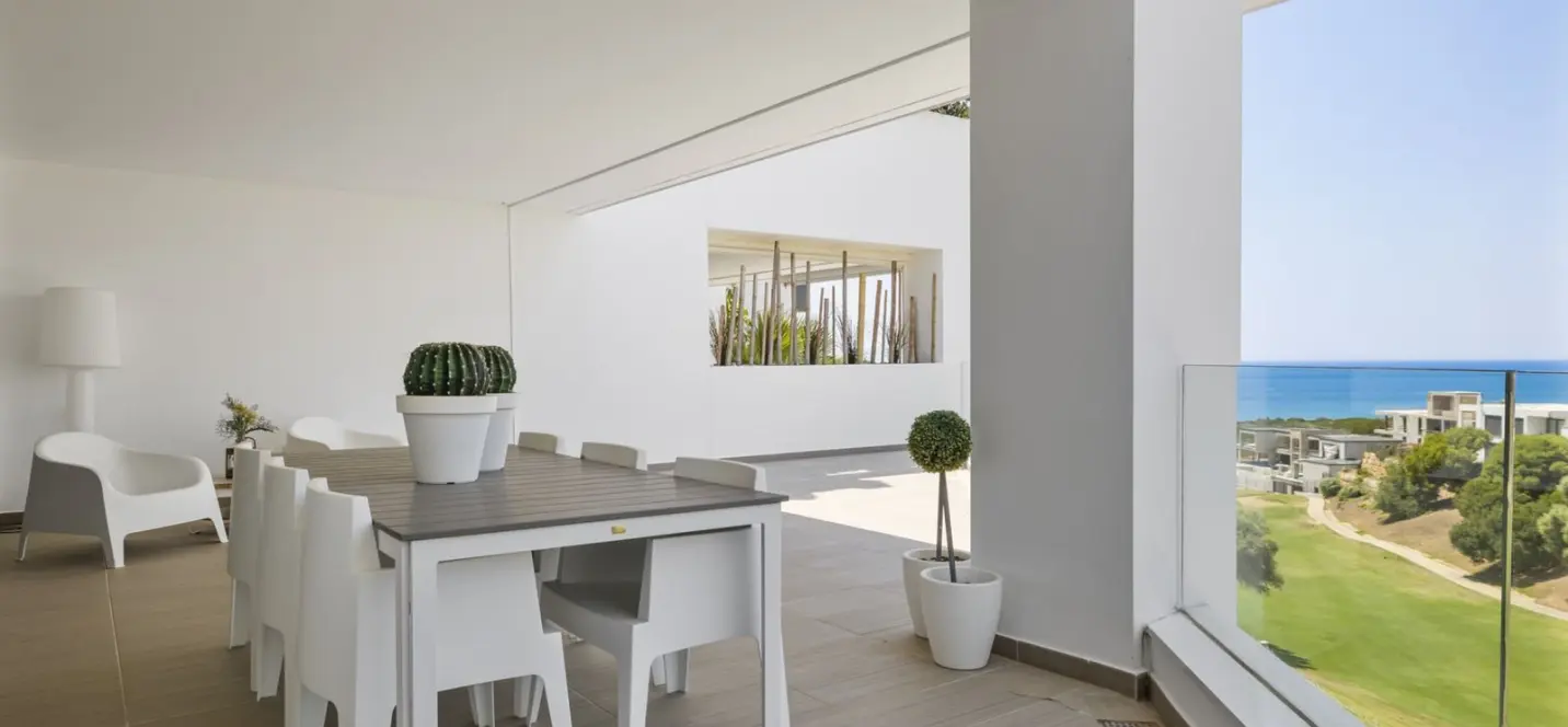Sale of ground floor apartment in Cabopino 3