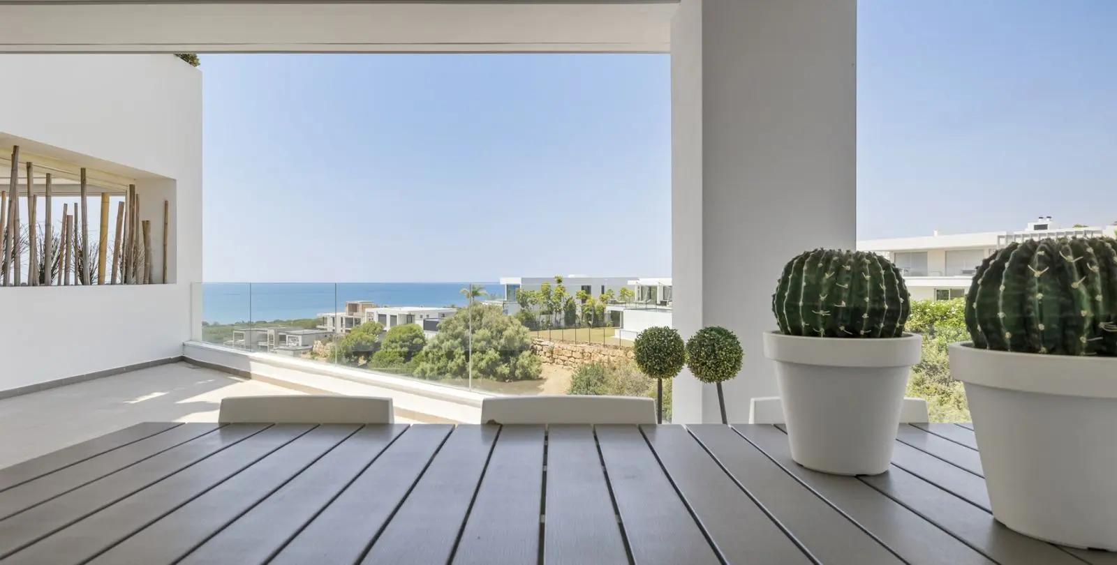 Sale of ground floor apartment in Cabopino 5